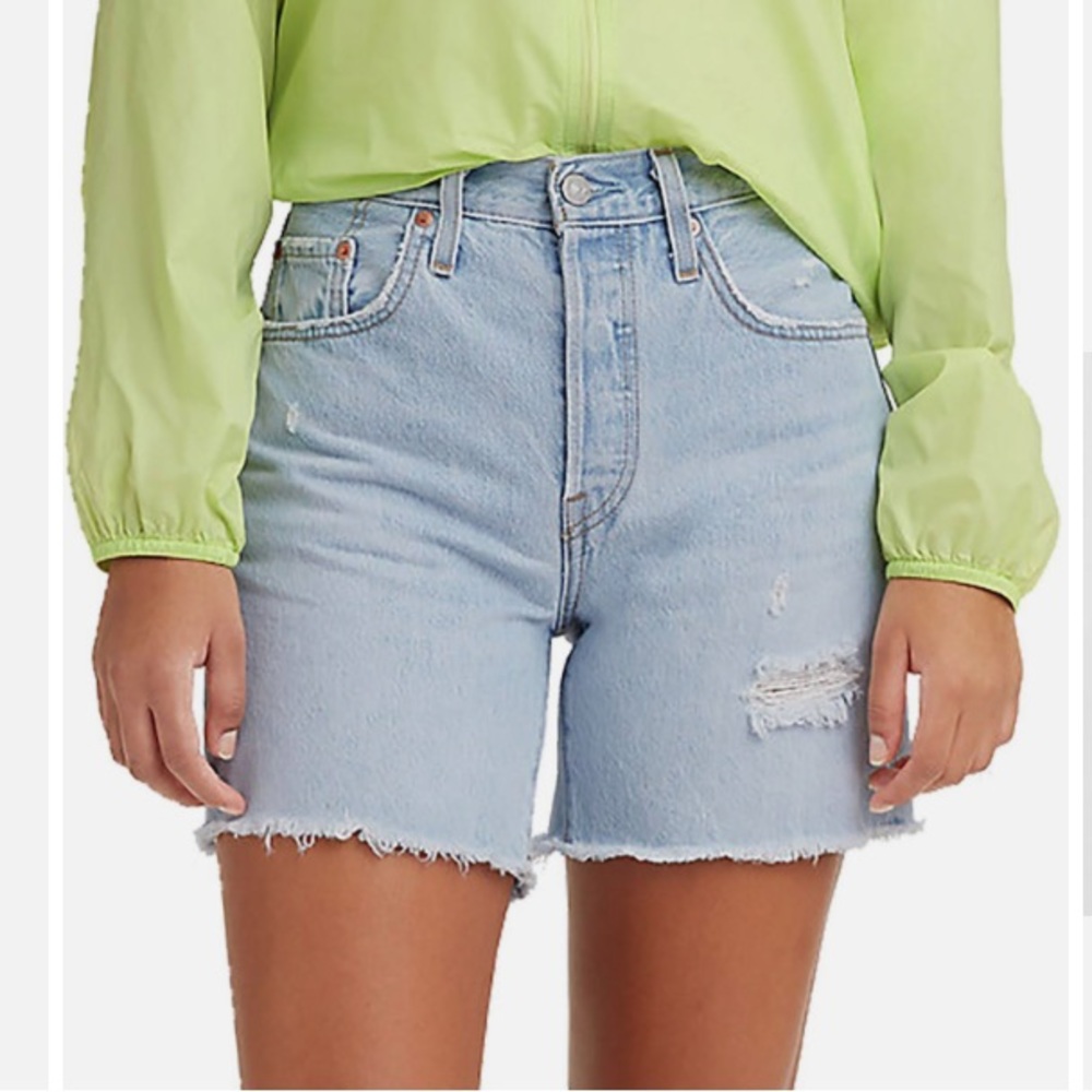 Levi's Women's Premium 501 Mid Thigh Short